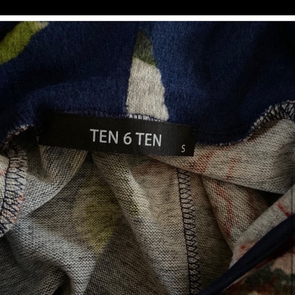 Ten 6 ten blue multicolored floral long sleeved tunic - Picture 6 of 7